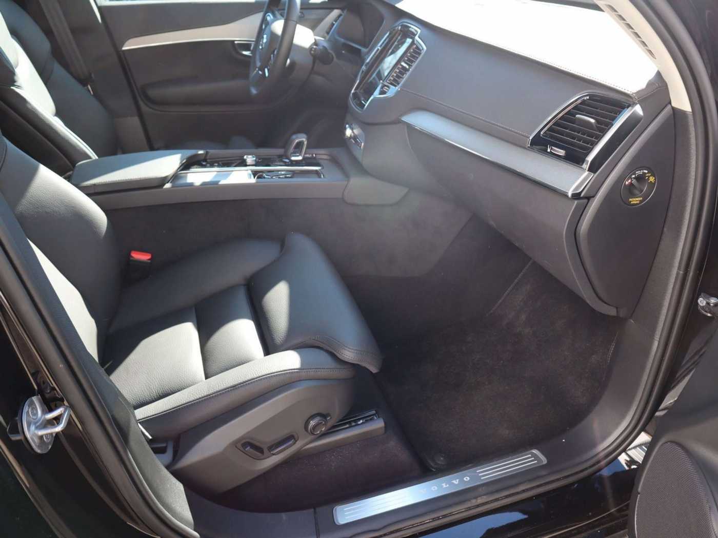 Volvo  T8 Plus Dark Plug-In Hybrid AWD Luft AHK