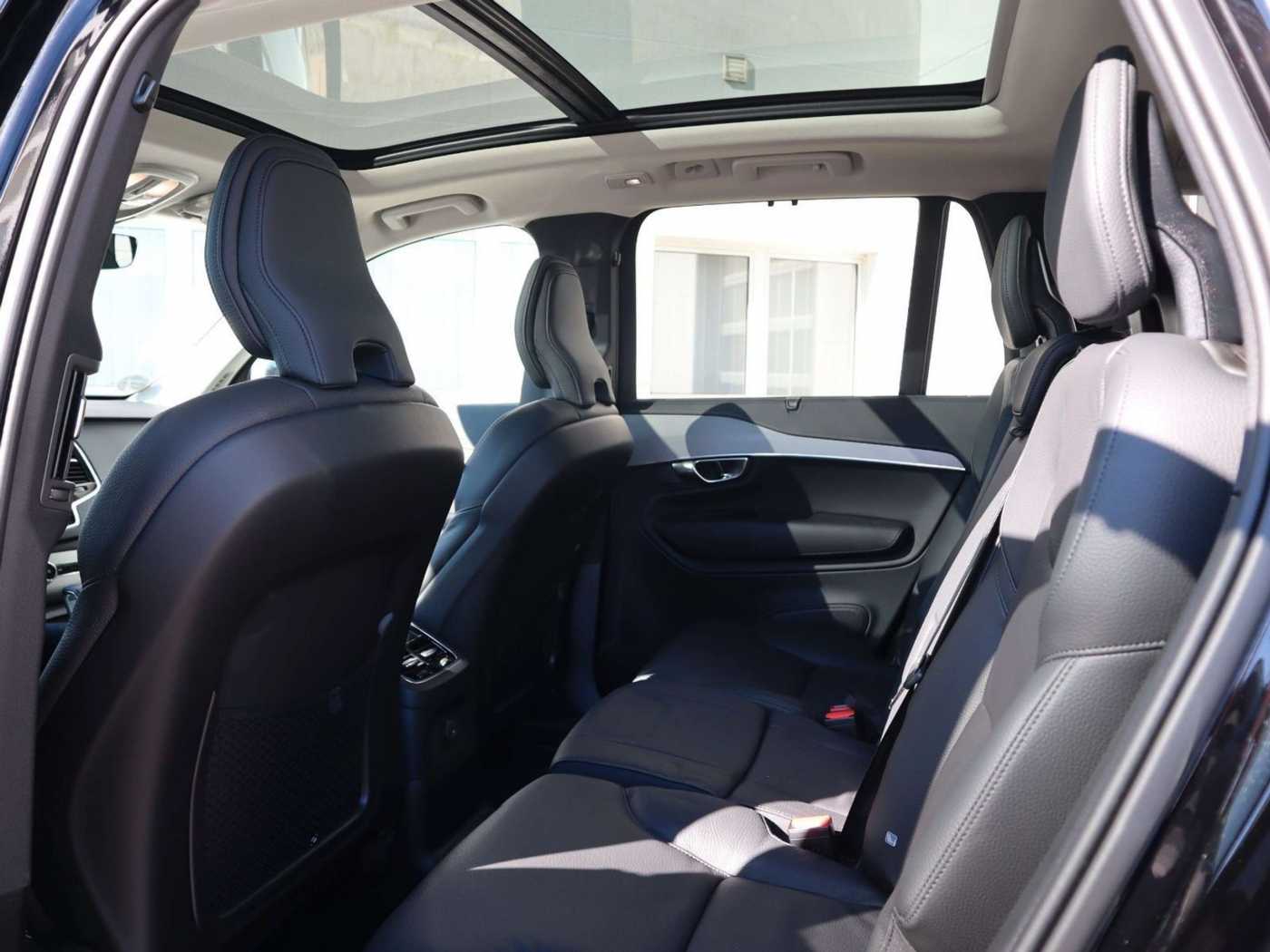 Volvo  T8 Plus Dark Plug-In Hybrid AWD Luft AHK