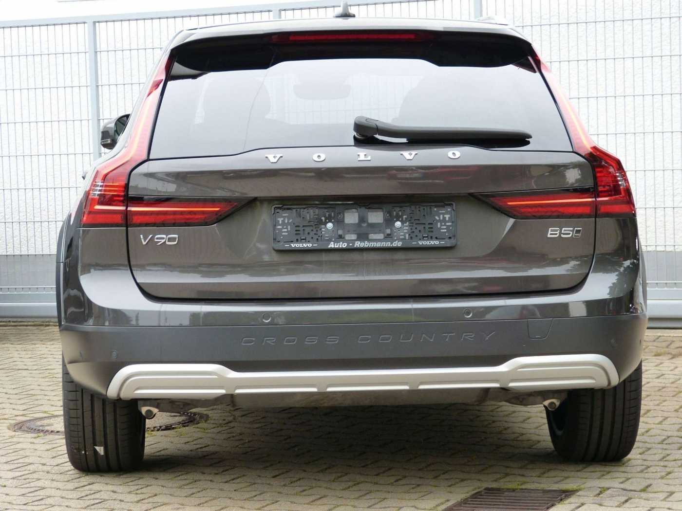 Volvo  V90 B5 Cross Country Plus AWD Standhzg 360°AHK