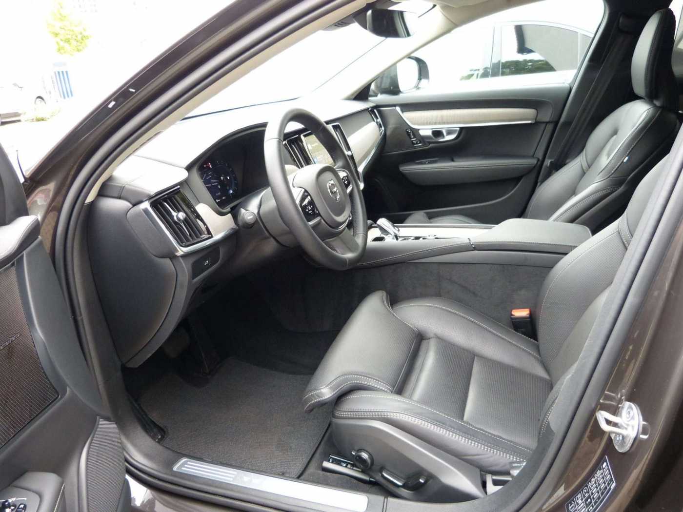 Volvo  V90 B5 Cross Country Plus AWD Standhzg 360°AHK