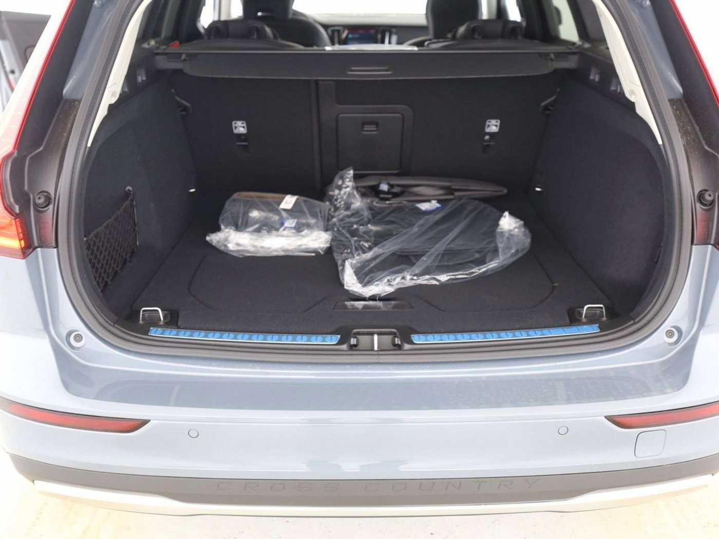 Volvo  V60 B5 Cross Country AWD Ultimate StdHz*Headup