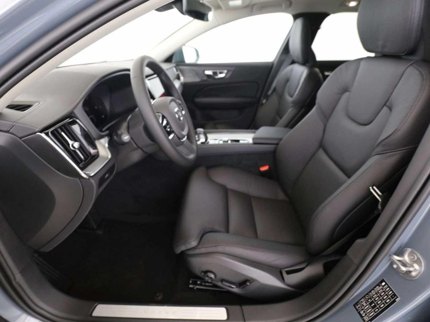 Volvo  V60 B5 Cross Country AWD Ultimate StdHz*Headup