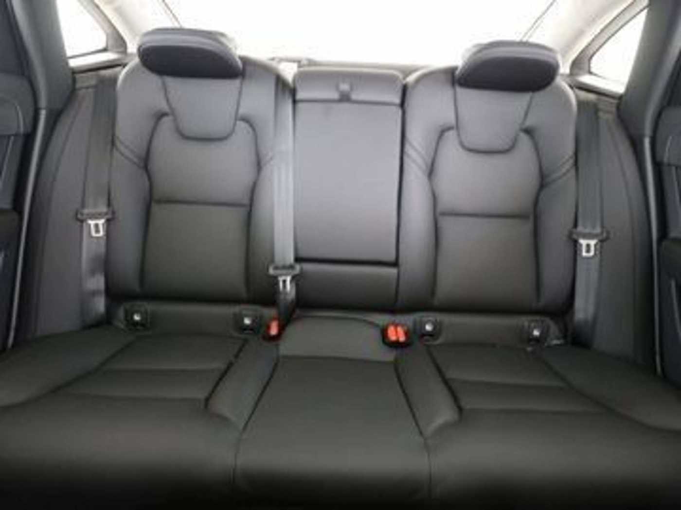 Volvo  B5 Ultimate Bright AWD AHK Standhzg
