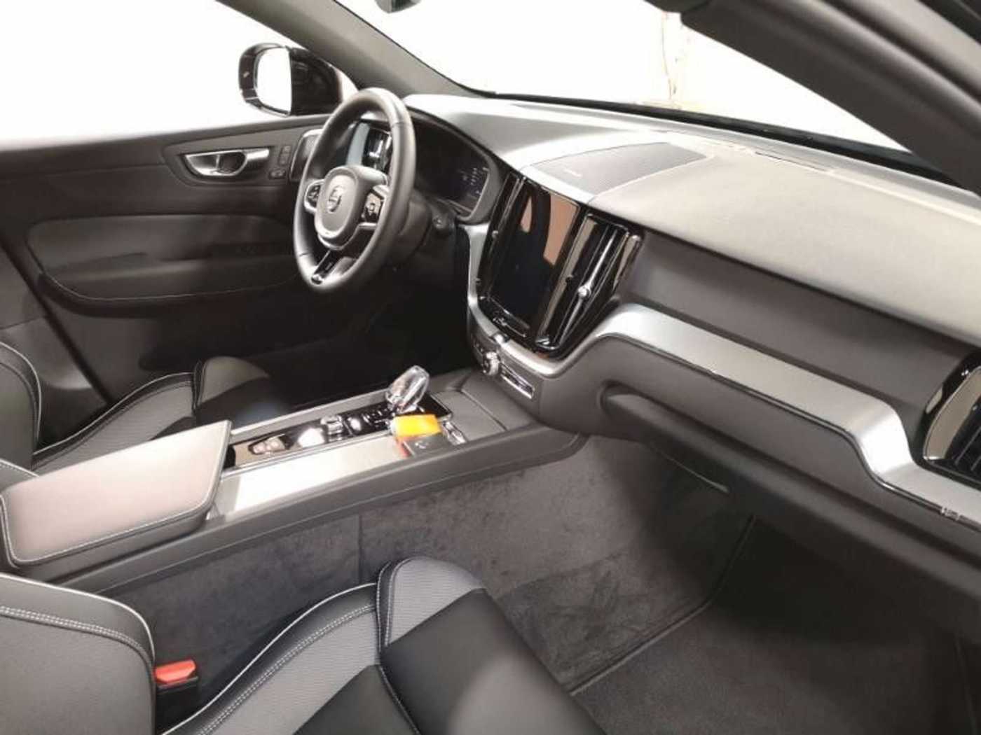Volvo  T8 AWD Plus Black Edition Plug-In ACC*SD