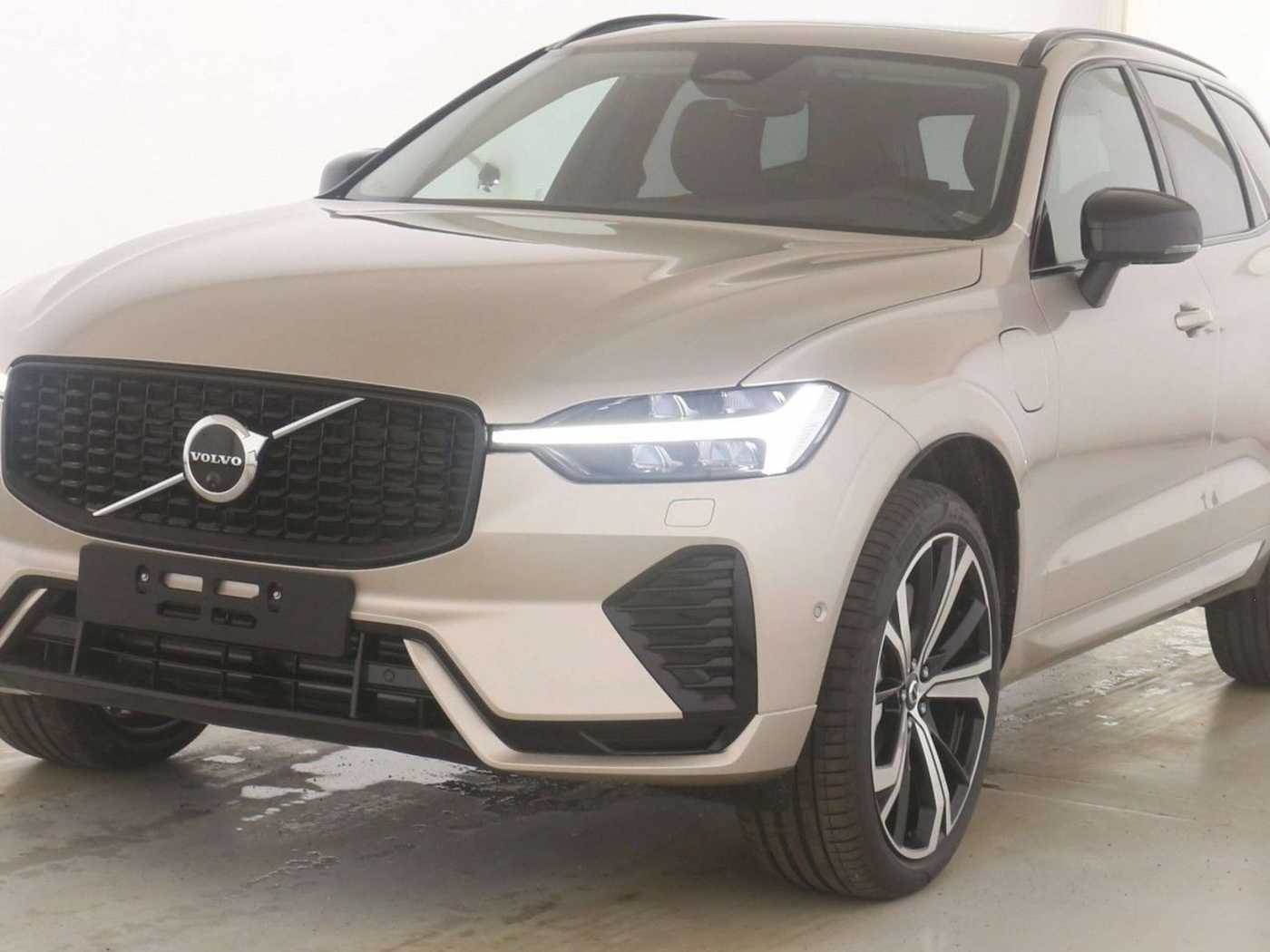 Volvo  T8 Ultimate Dark Plug-In AWD SD*360°