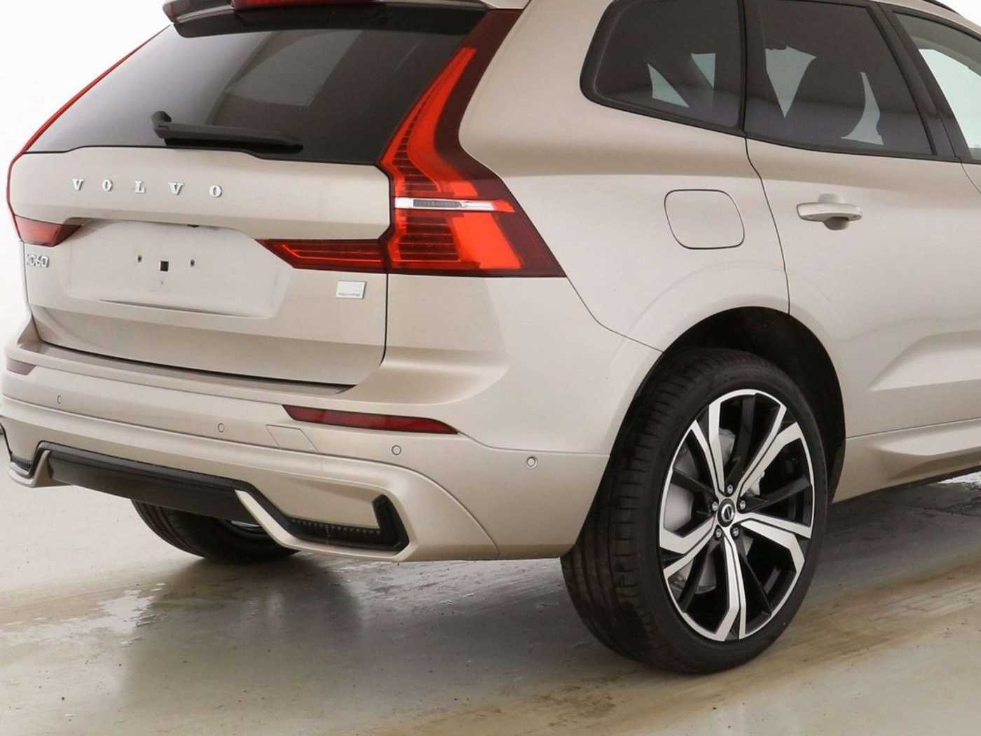 Volvo  T8 Ultimate Dark Plug-In AWD SD*360°