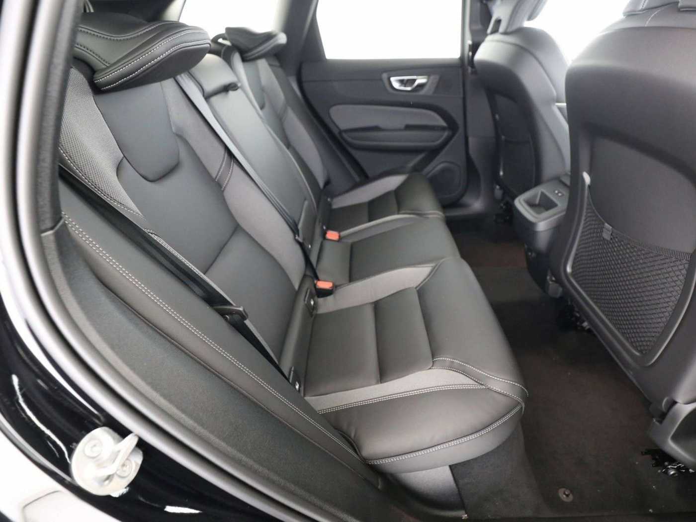 Volvo  B5 Plus Black Edition AWD SD*360°