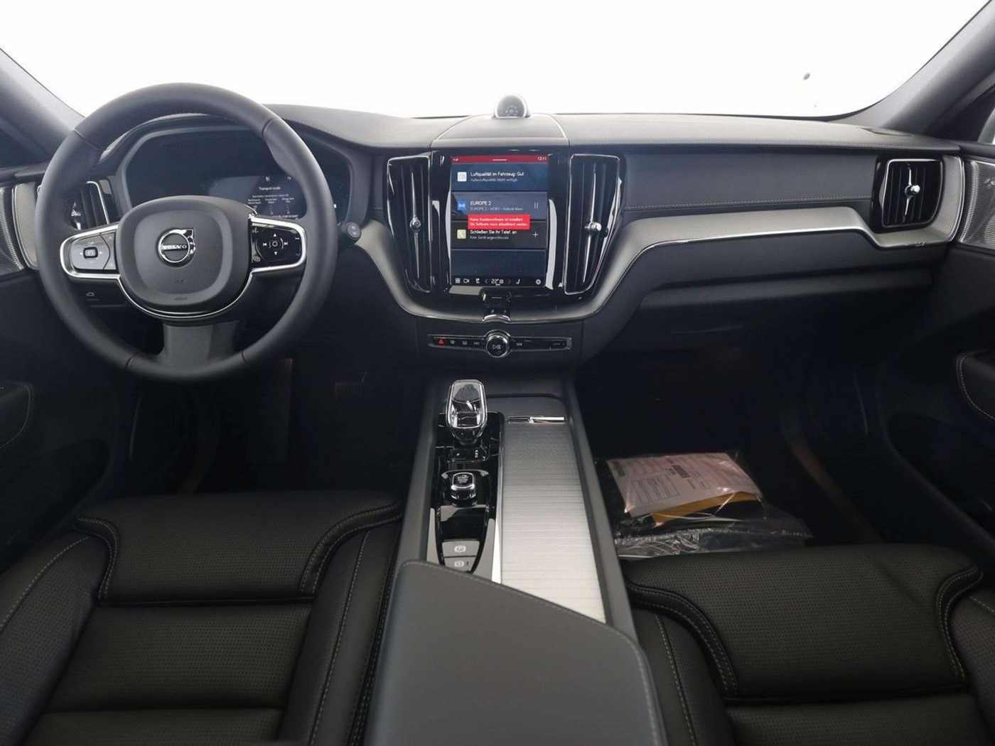 Volvo  B5 AWD Ultimate Black Edition SD*StdHz*