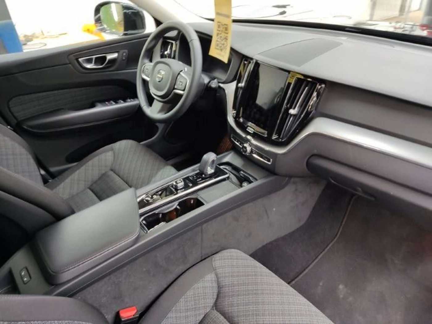 Volvo  B4 Core Automatik ACC*Blis