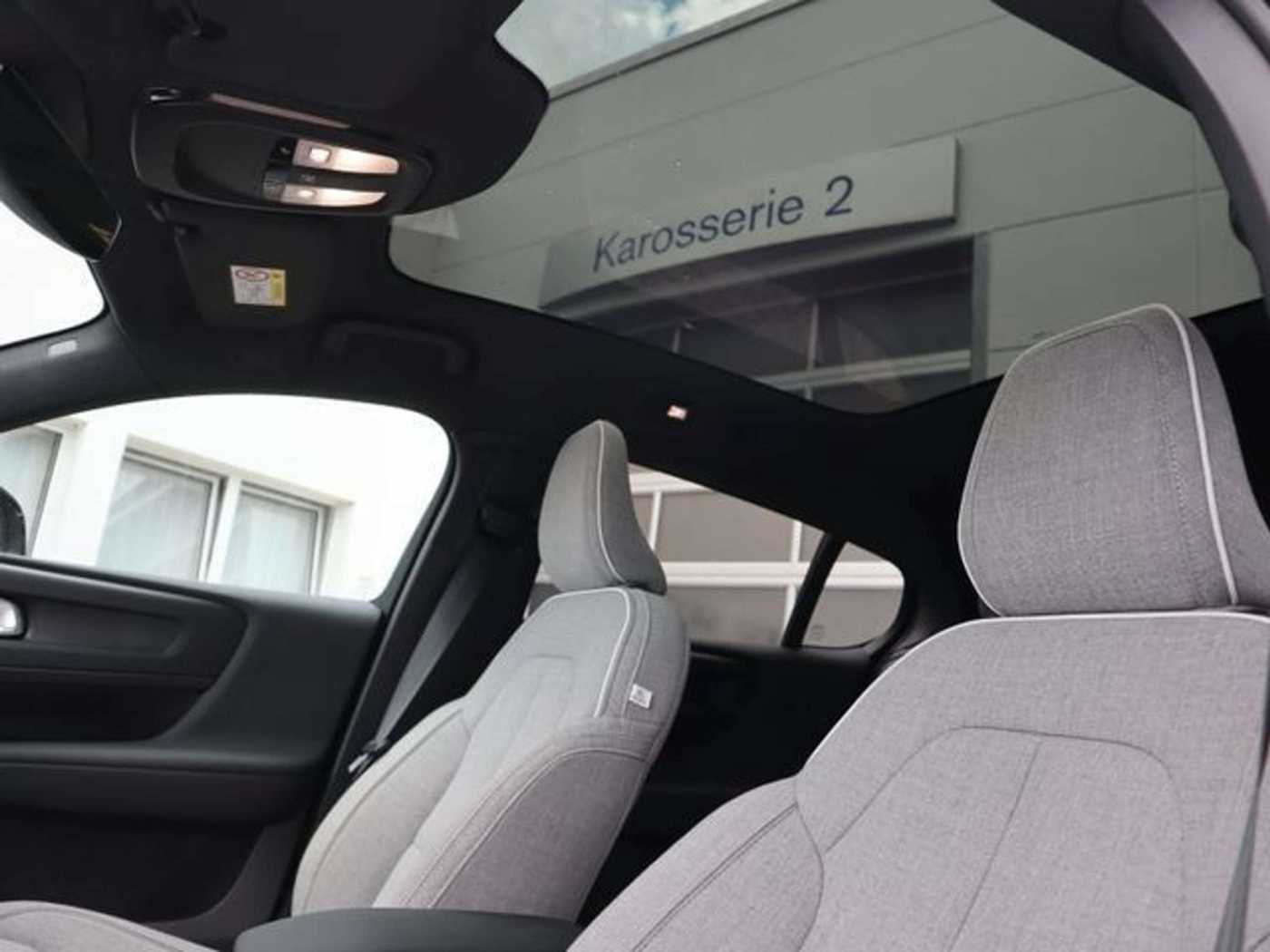 Volvo  Twin Ultimate Pure Electric AWD 360°