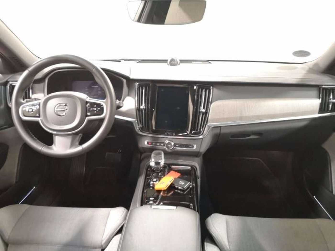 Volvo  T8 Ultimate Dark Plug-In SD*Head-Up*360°