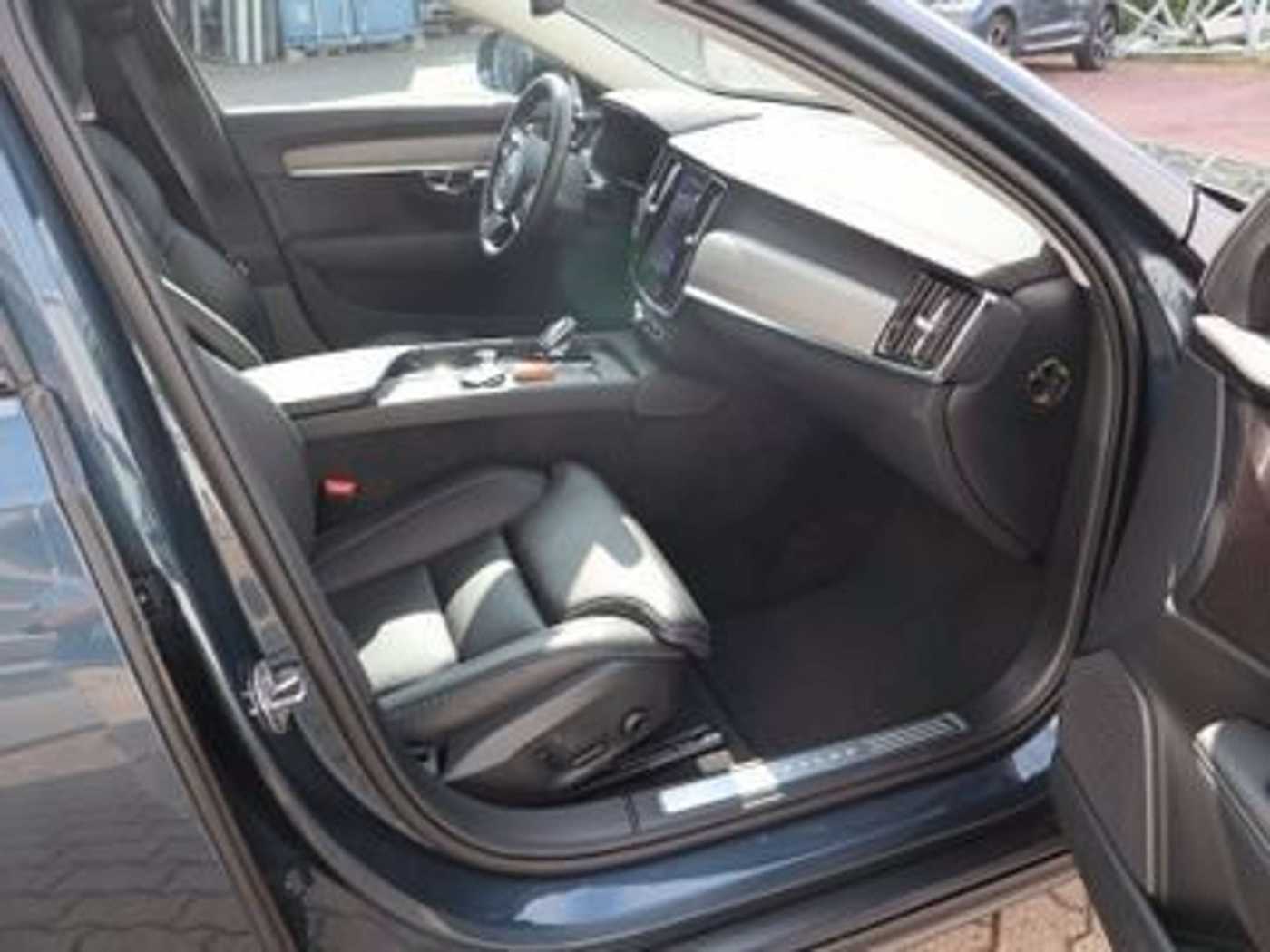 Volvo  V90 B5 Cross Country Plus AWD Standhzg 360°
