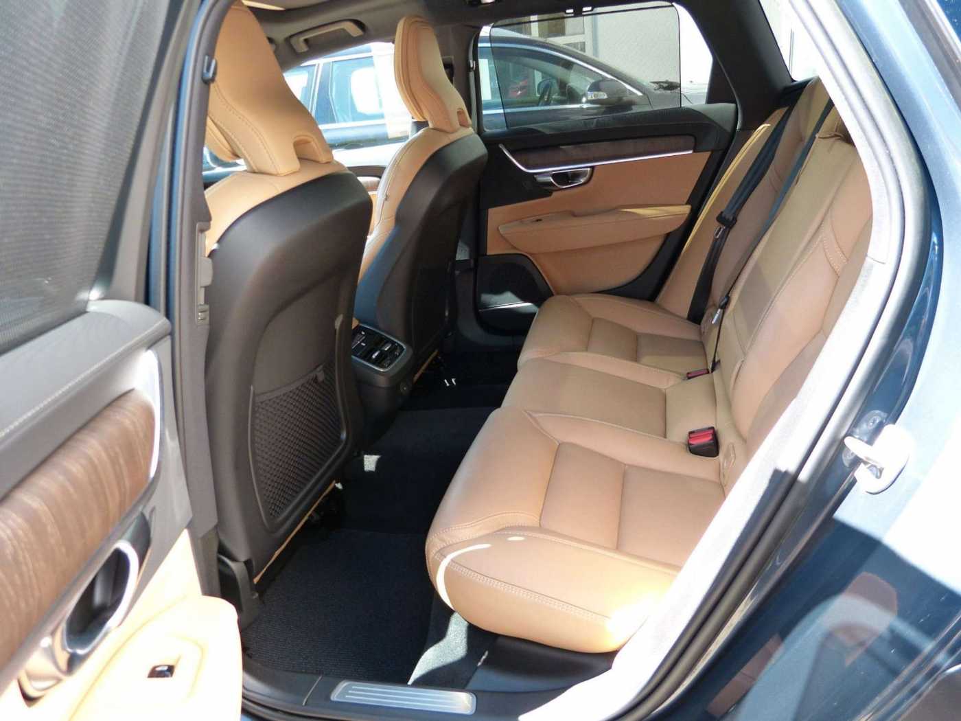Volvo  V90 B5 Cross Country Ultimate AWD SD*ACC*Head-Up