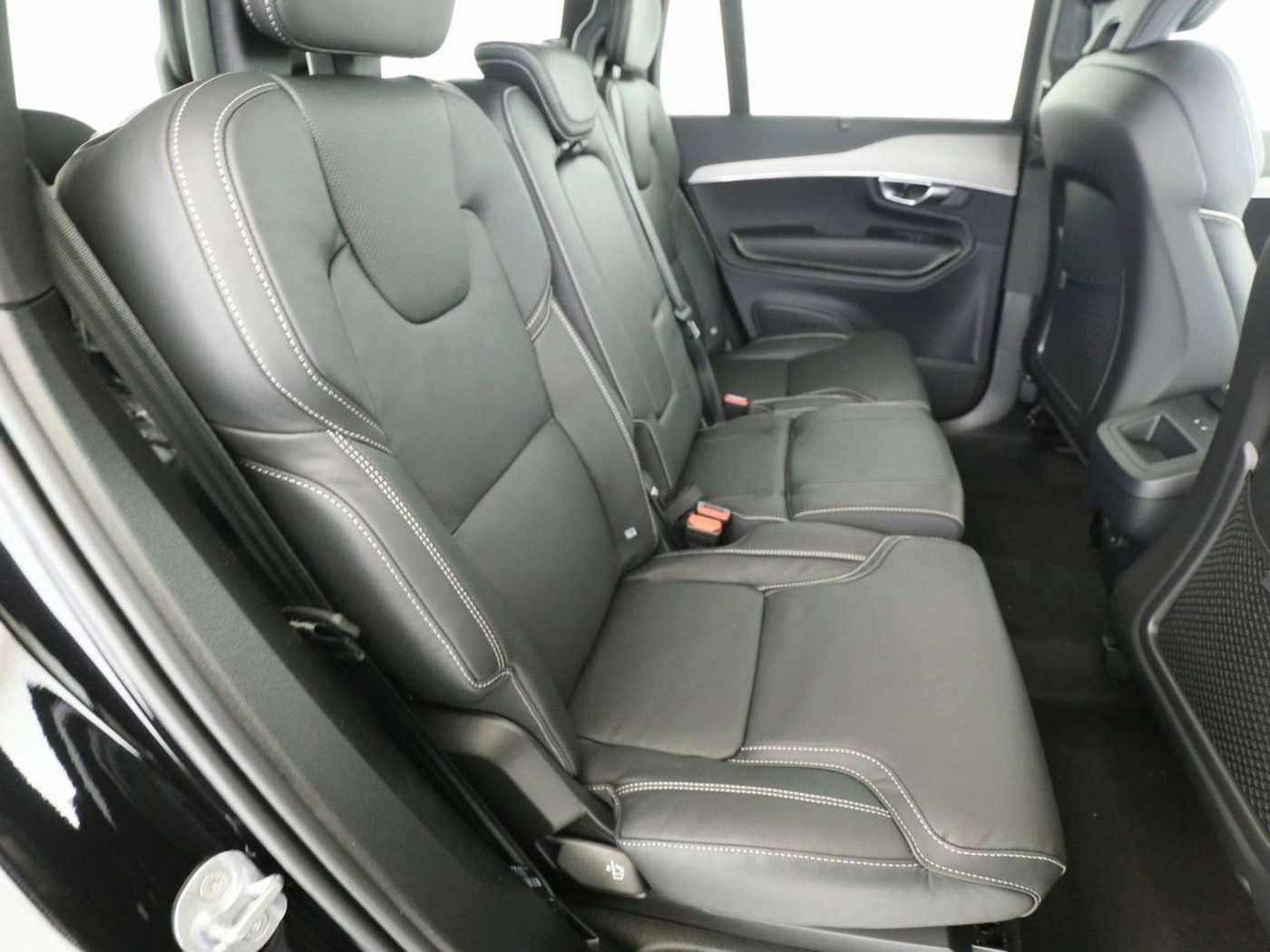 Volvo  B5 Plus Dark AWD Automatik Standhzg Luftfwk