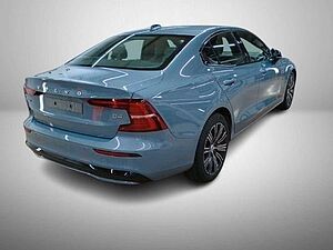 Volvo  Lim. B4 Plus Dark ACC Standhzg H&K SD 19'