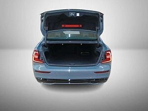 Volvo  Lim. B4 Plus Dark ACC Standhzg H&K SD 19'
