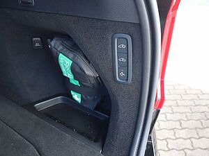 Volvo  T8 Plus Dark Plug-In Hybrid AWD Luft AHK