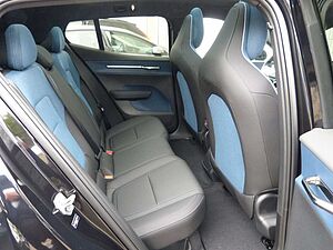Volvo  Ultra Twin Performance Pure Electric