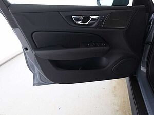 Volvo  V60 B5 Cross Country AWD Ultimate StdHz*Headup