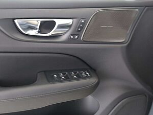 Volvo  V60 B5 Cross Country AWD Ultimate StdHz*Headup