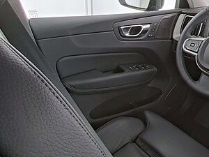 Volvo  B4 AWD Plus Dark Automatik StdHz*ACC
