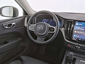Volvo  B4 AWD Plus Dark Automatik StdHz*ACC