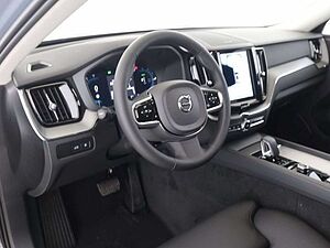 Volvo  T8 Plus Dark Plug-In Hybrid AWD 360° H&K