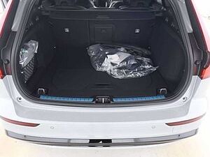 Volvo  T6 Kombi Plus Dark Plug-In Hybrid AWD