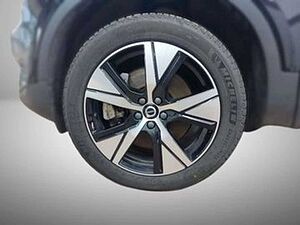 Volvo  Plus Pure Electric Ganzjahresbereifung