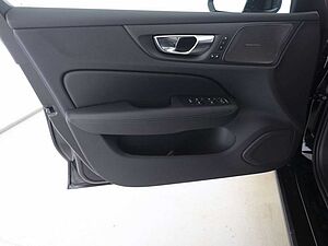 Volvo  B4 Core ACC*Blis