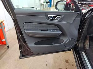 Volvo  B4 Core Automatik ACC*Blis