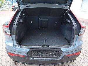 Volvo  Twin Ultimate Pure Electric AWD 360°