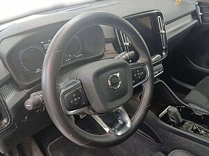 Volvo  B4 R Design Automatik ACC*