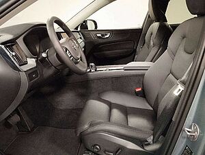 Volvo  B4 Plus Dark Diesel AWD StdHz*ACC