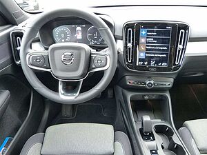 Volvo  T4 Core Recharge Plug-In Hybrid ACC*360°
