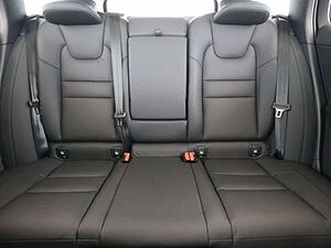 Volvo  Ultra Dark Plug-In Hybrid AWD 360°Akustik