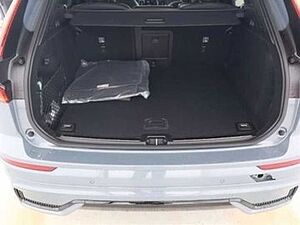 Volvo  B4 R Design AWD Standhzg H&K ACC