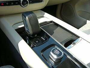 Volvo  B4 Core Automatik AHK