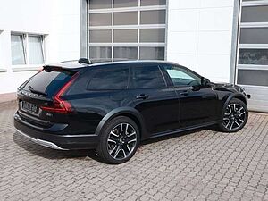 Volvo  V90 B5 Cross Country Ultimate AWD Massage B&W