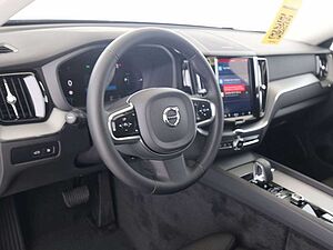 Volvo  T6 Plus Dark Plug-In Hybrid AWD  SD*ACC