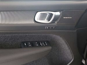 Volvo  B3 Ultra Black Edition ACC 360° PIXEL LED