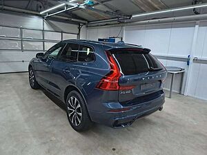 Volvo  B4 Plus Dark AWD Automatik StdHz*ACC