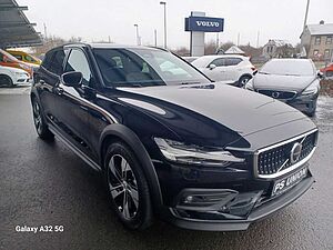 Volvo  Cross Country B5°Plus AWD°360°Cam°