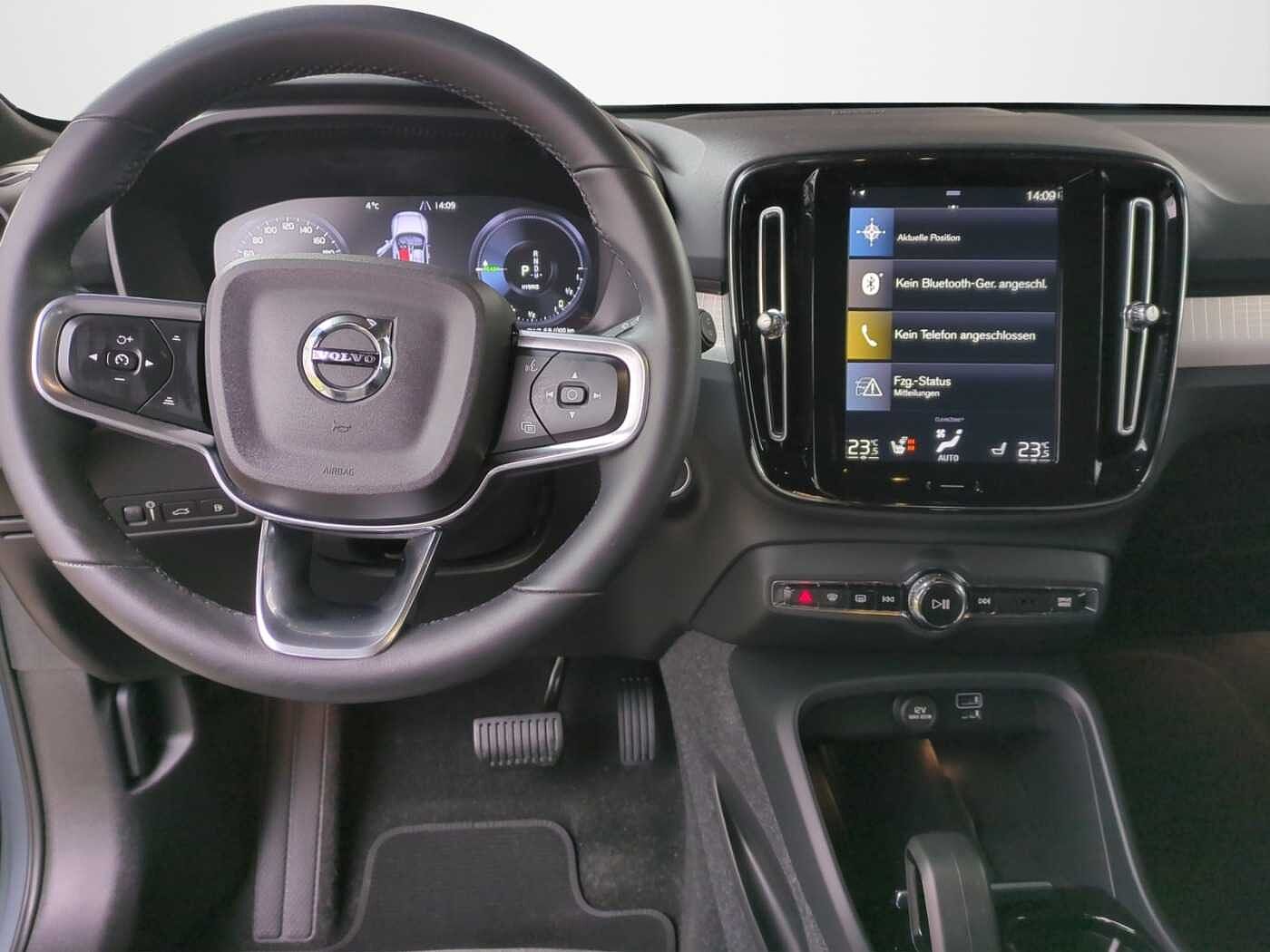 Volvo  XC 40