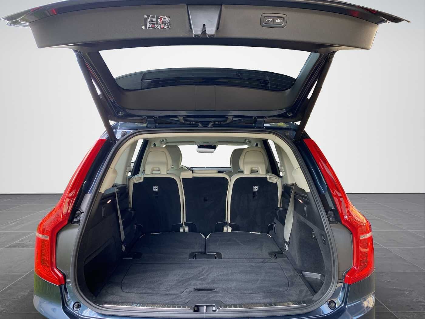 Volvo  XC 90