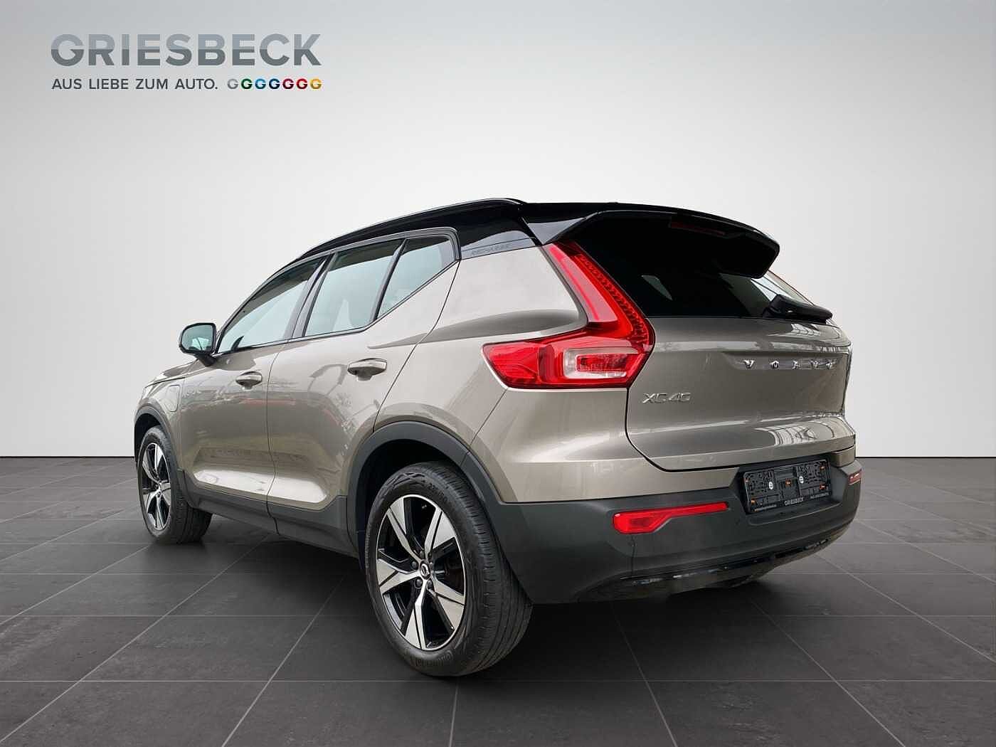 Volvo  XC 40