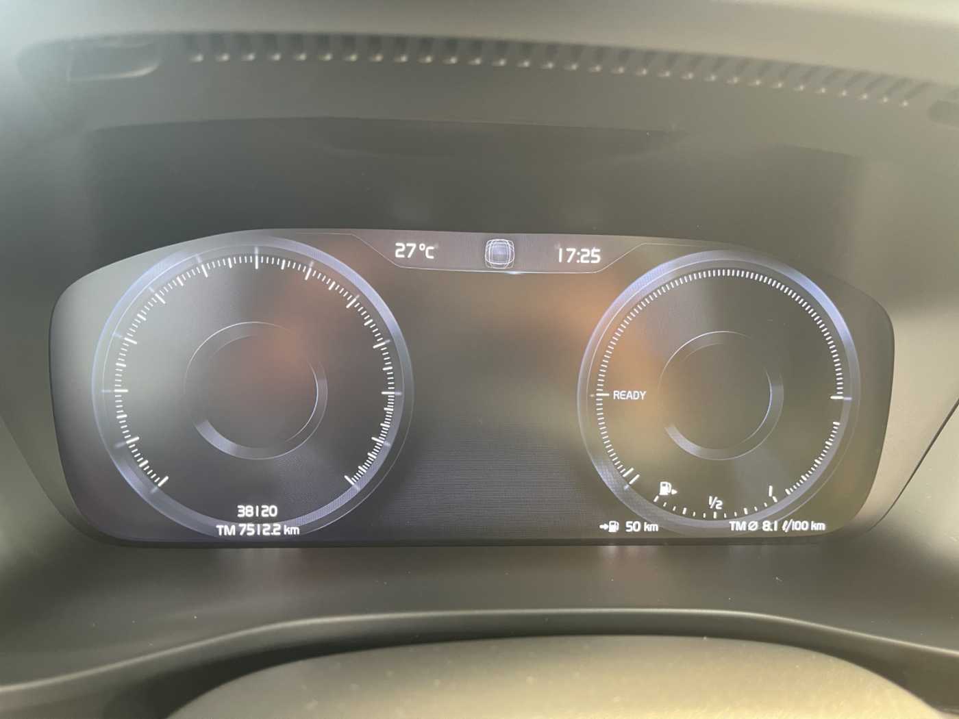 Volvo  XC 40