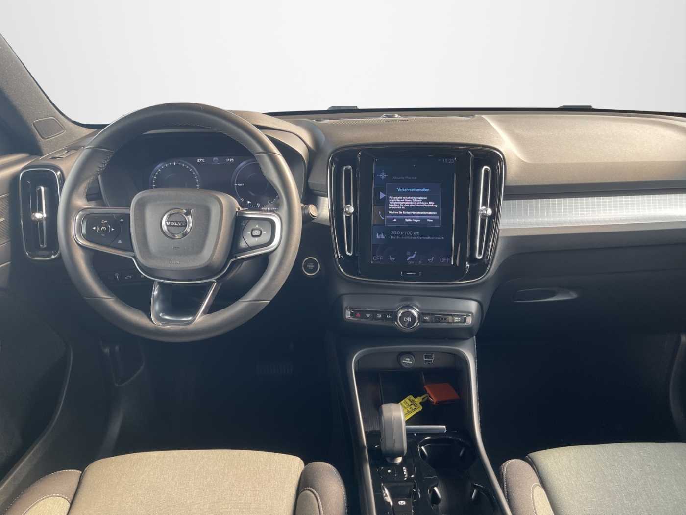 Volvo  XC 40