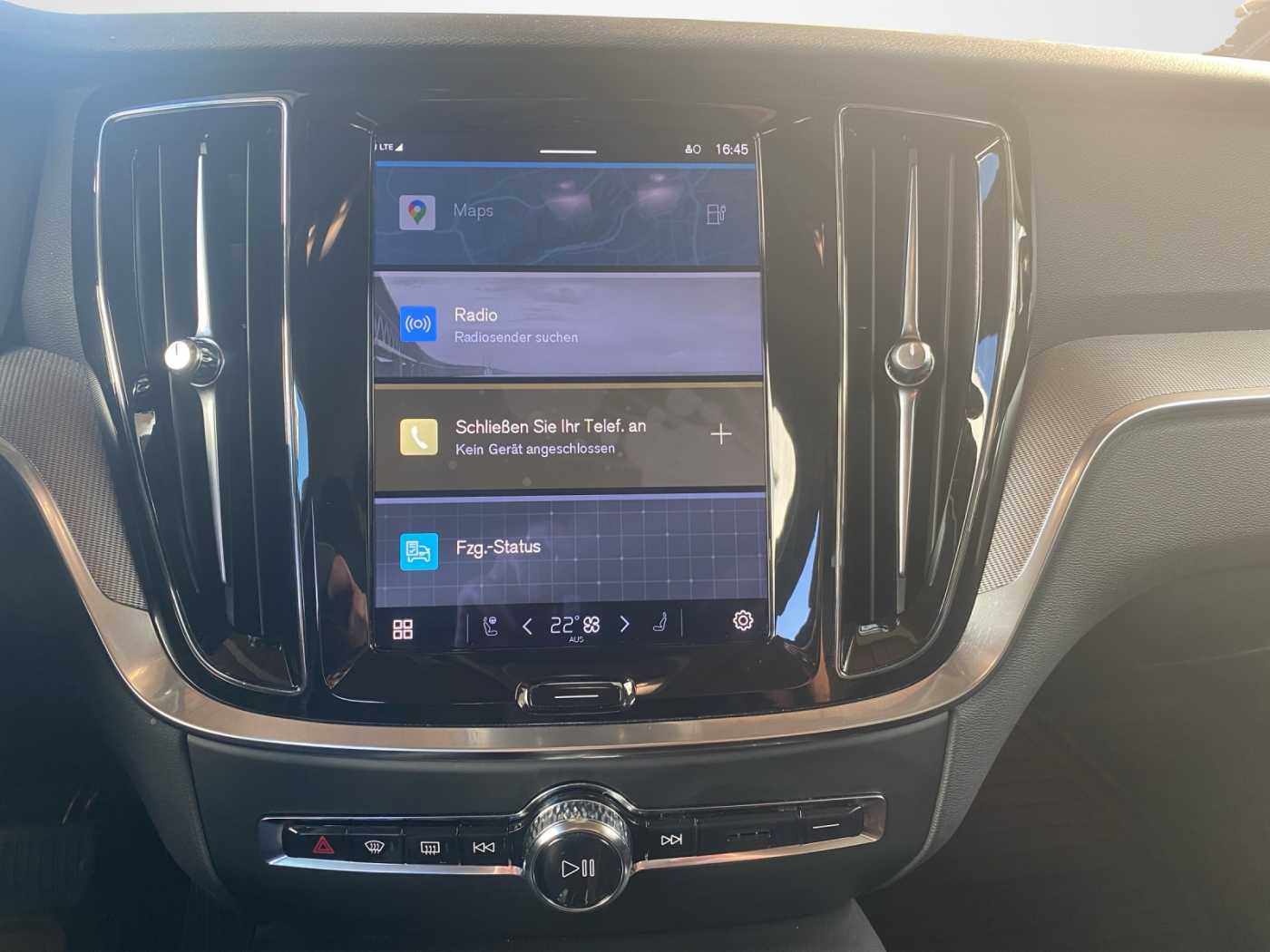 Volvo  Plus Bright Recharge