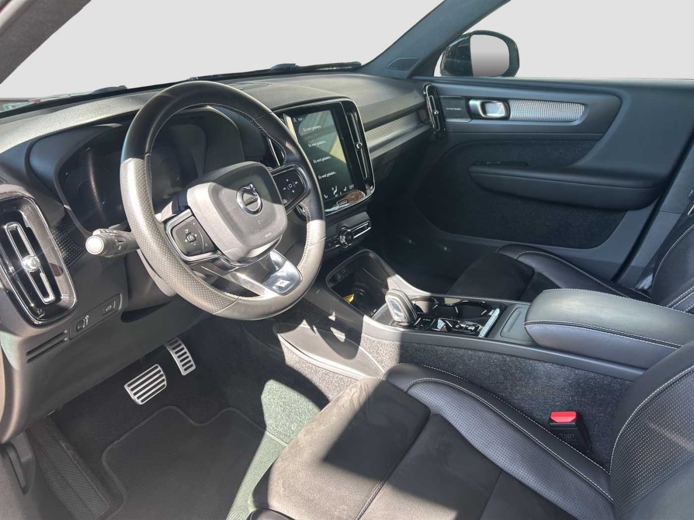 Volvo  XC 40